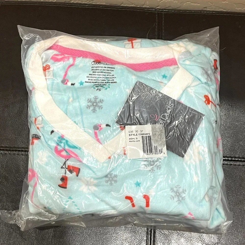 Cuddl Duds Light Blue Holiday Print V-Neck Pajama Set